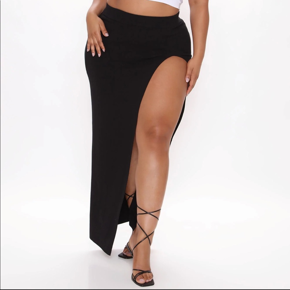 Black Maxi Skirt with High Split Size 1X